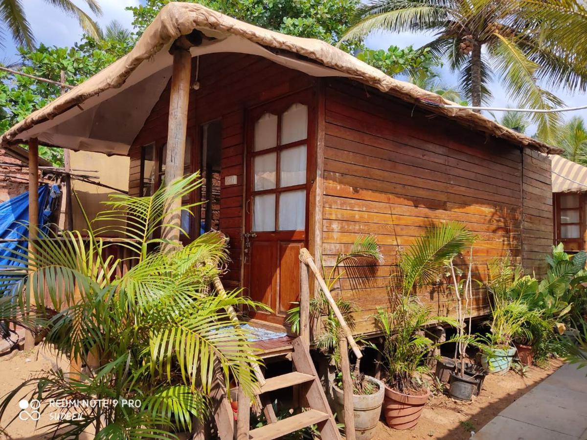 Namaste Beach Huts Hotel Patnem Beach Exterior foto