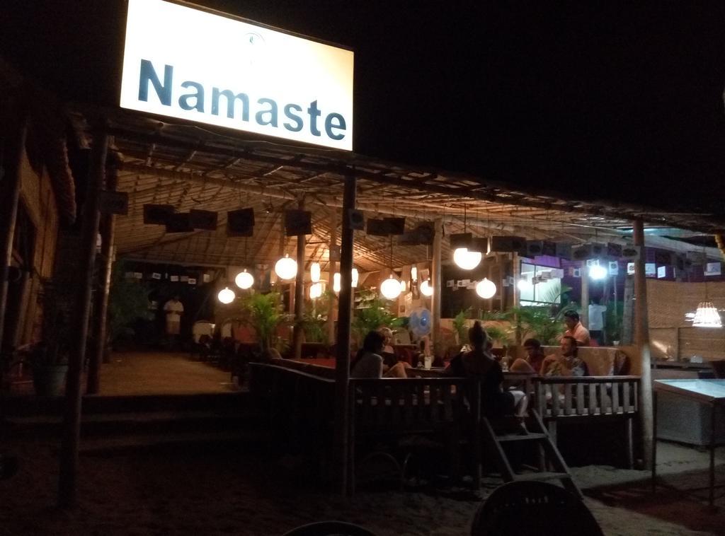 Namaste Beach Huts Hotel Patnem Beach Exterior foto